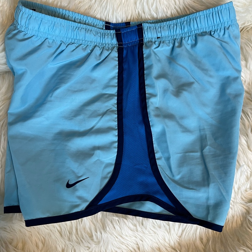 Nike Dri-Fit Girls XL Athletic Shorts